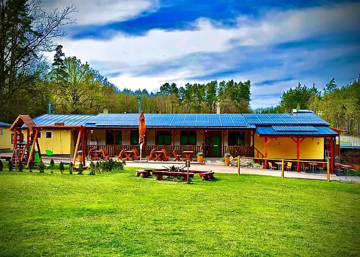 Ranc Esadera Kamp alanı *